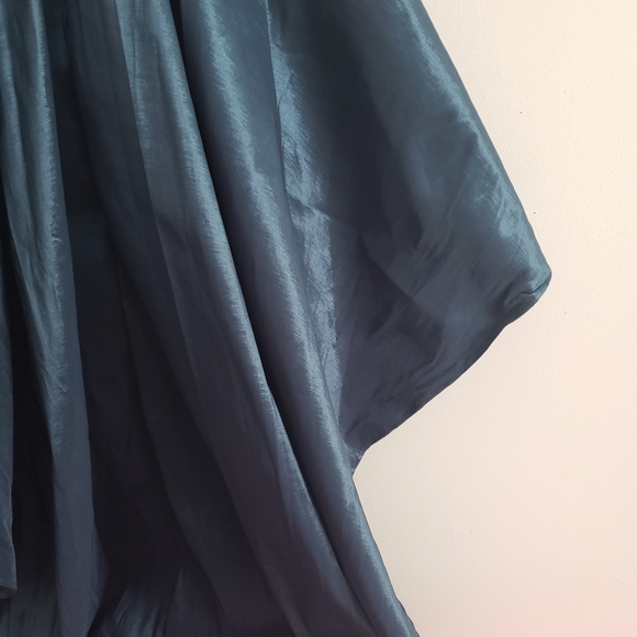 Iris Emerald green satin high low dress Size M - Picture 6 of 9